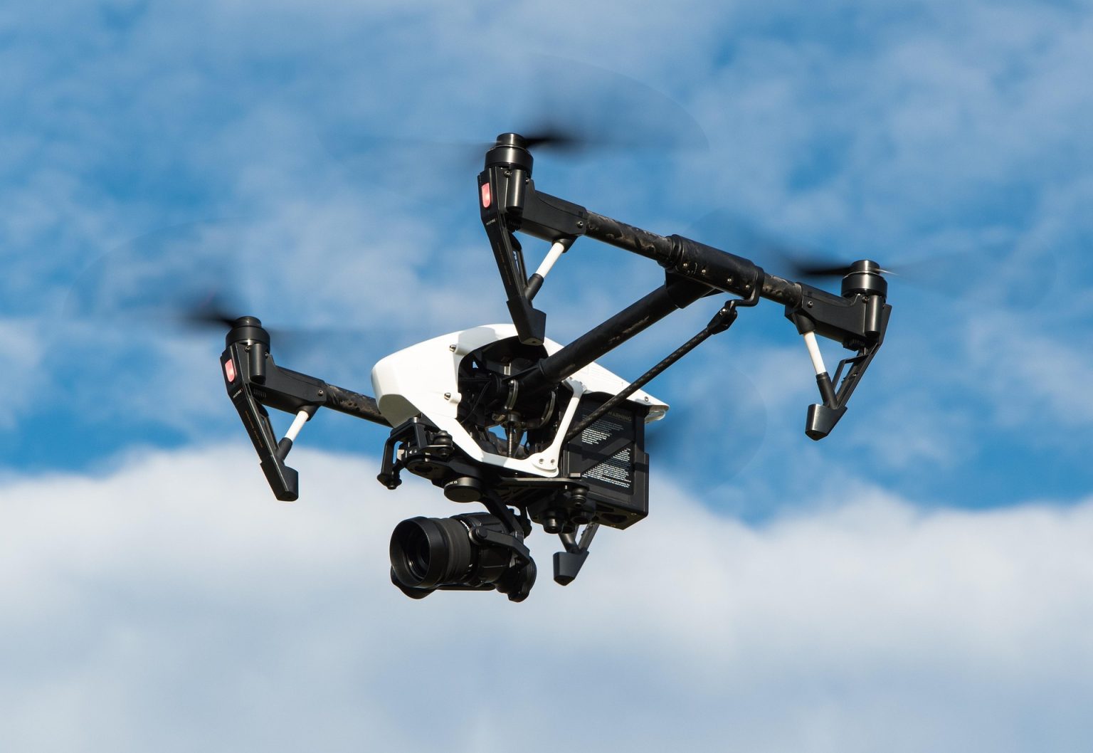 Drones y normativa europea: lo que debes saber en 2025